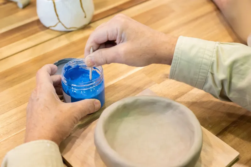 Broken and Beautiful: Why Americans Are Learning to Mend with Gold