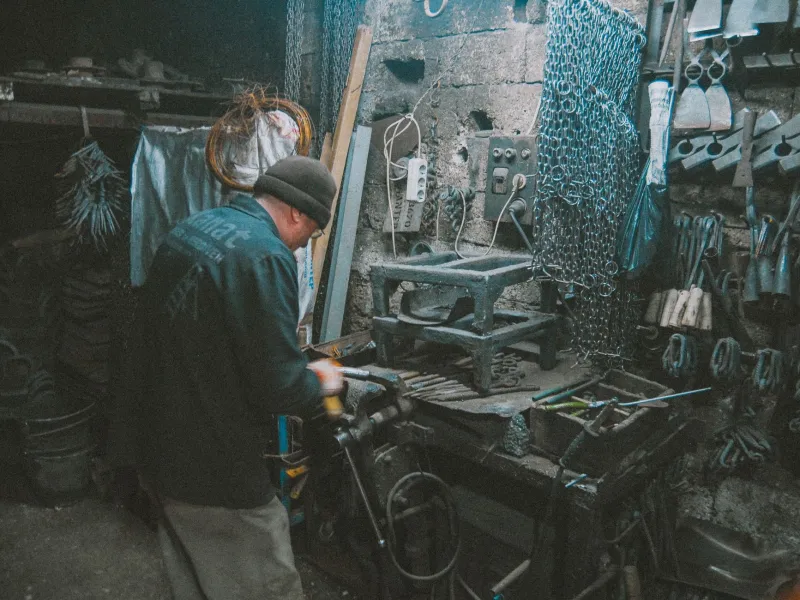 Made Once, Meant to Last: What Japanese Craftsmanship Is Quietly Saying About the Stuff We Keep Throwing Away