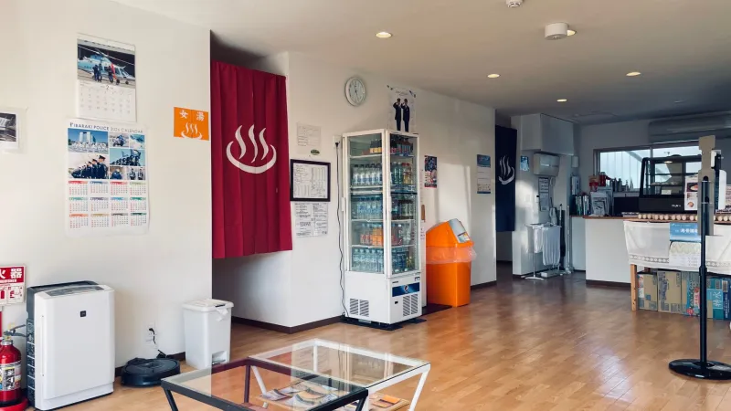 Soak Together, Arrive Alone: How America's Bathhouse Revival Is Quietly Fighting Loneliness